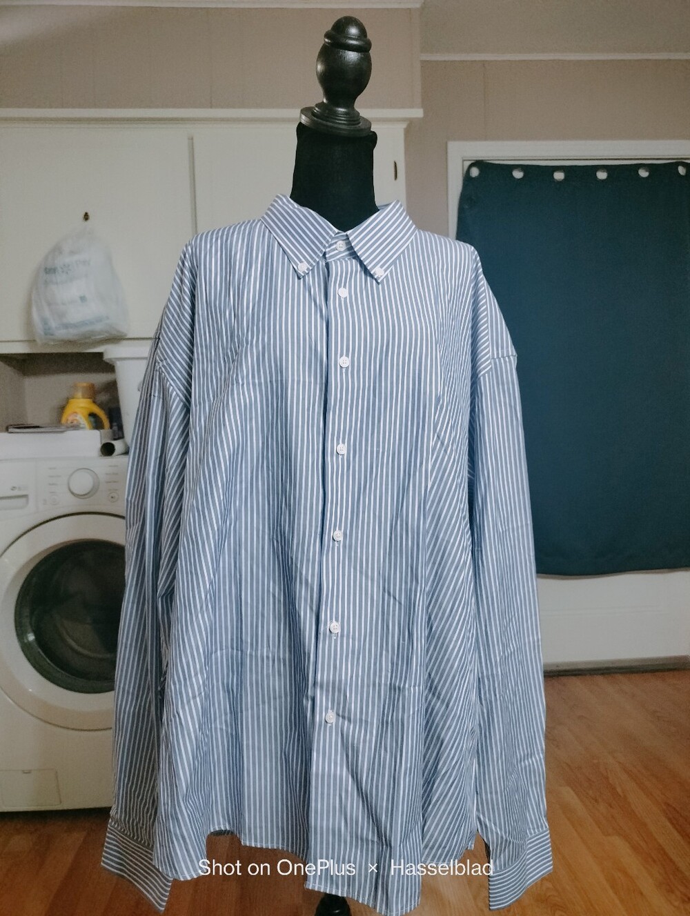 Classic Blue Stripe Men's Button-Down Shirt